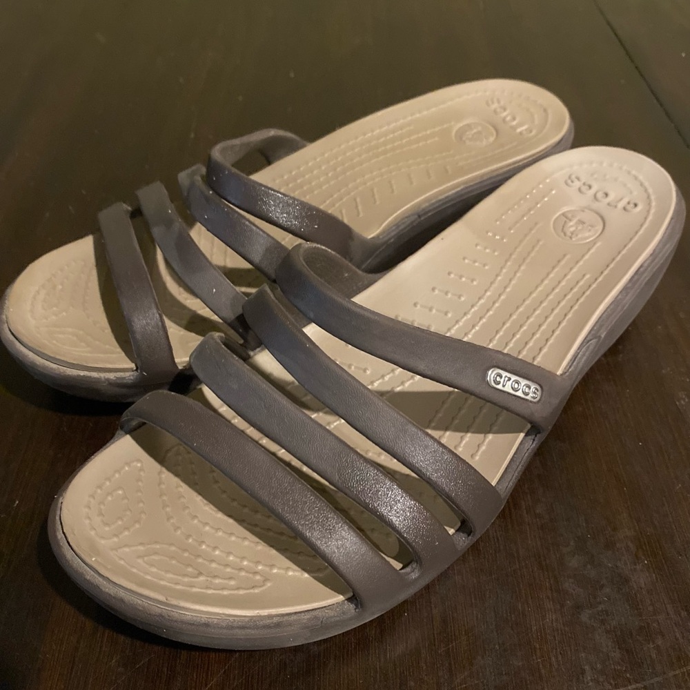 Crocs Rhonda Wedge Slip On Strappy Sandals Slides Brown Women's Size 7